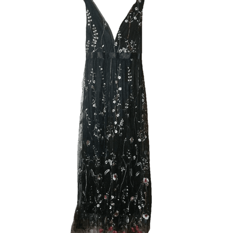 セクシーな黒のボヘミアンVネックロングウエディングドレス