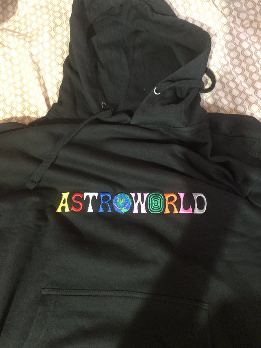 O desejo de grinalda de impressão de carta de bordado esteve aqui Hoodie