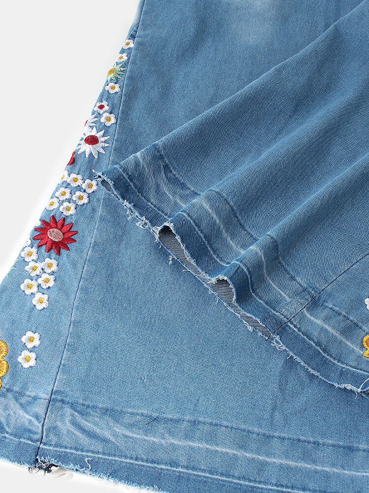 Women Floral Embroidery Stylish Casual Bell-Bottom Jeans With Pockets