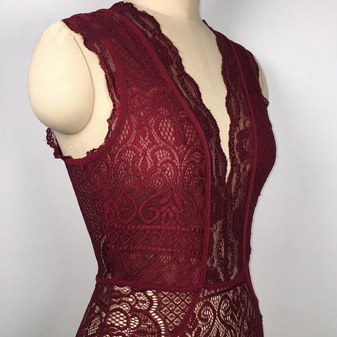 Sexy Ladies' Sleeveless V-neck Hollow-Out Lace Bodysuit