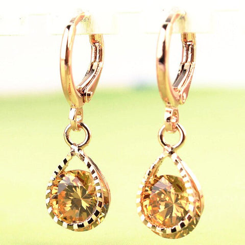 Trendy Water Drop Cz Boucles d’oreilles en cristal pour les femmes Vintage Rose Gold Couleur Boucles d’oreilles partie de mariage Bijoux Brinco Feminino Cadeau