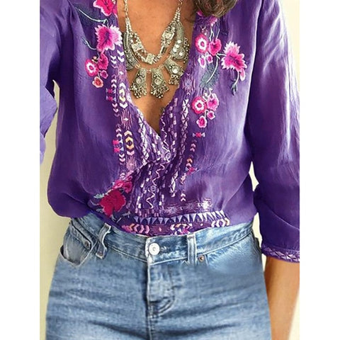 Casual Sexy Women's V-neck Batwing Half-sleeve Embroidered Blouses