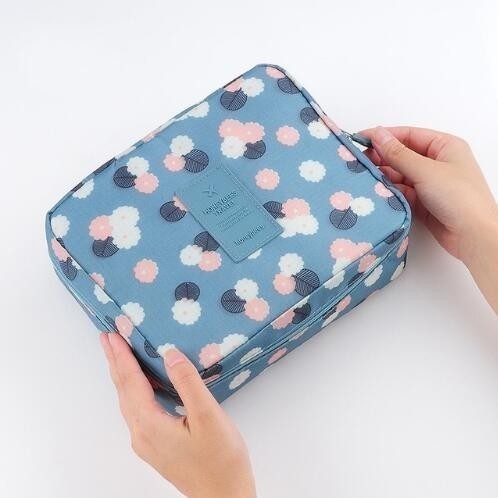 Hanging & Portable Waterproof Polyester Travel Cosmetic Bag - Sheseelady